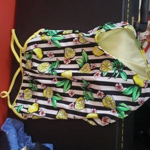Lemon swimming suit